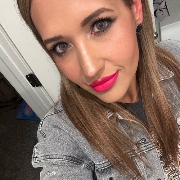 Live Show Flyer ✨🩷Little bits of everything! ❤️🌸❤️🌸❤️🌸❤️🌸 Come Shop With Me! 🥰🌸 - Picture 8 of 16